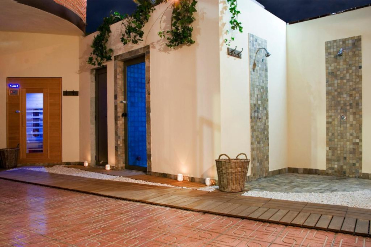 MUR hotel Neptuno