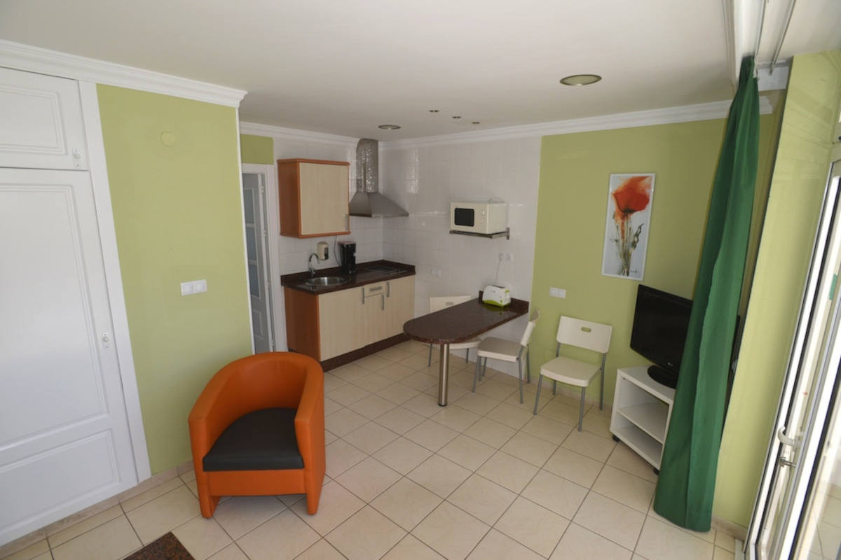 Arco Iris Apartments