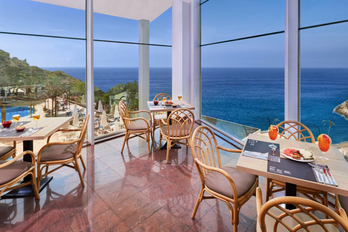 Mogán Princess & Beach club